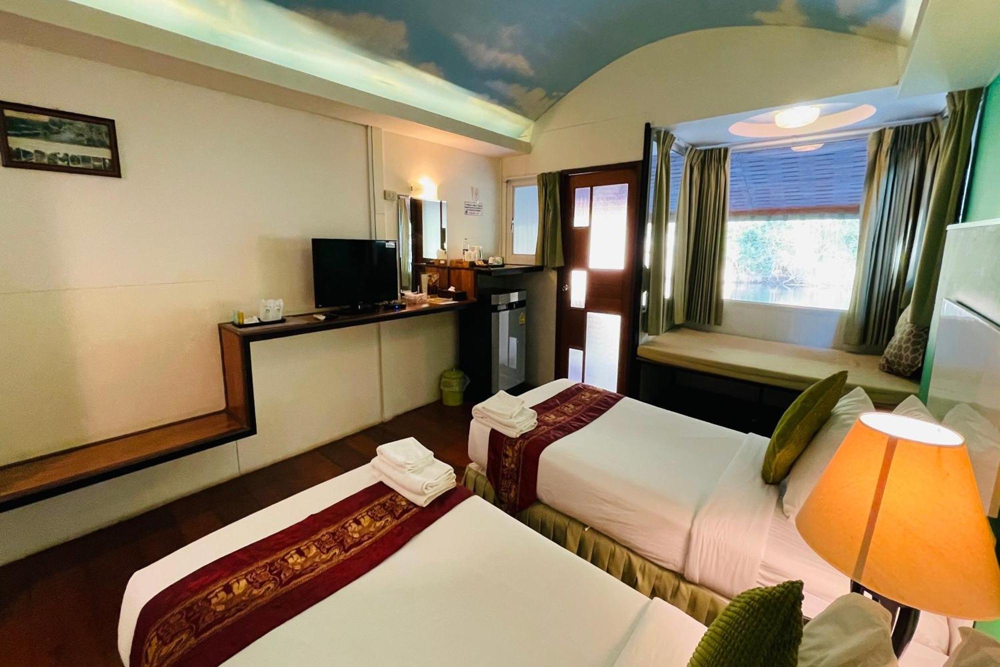 Baan Rim Kwai Paerimnam Resort 北碧府 外观 照片